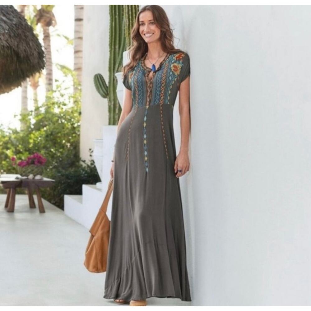 Johnny Was Biya Crozier Embroidered Rayon Maxi Dress NWT Size Small